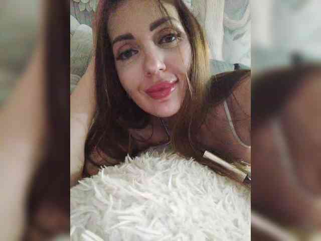 SexyKitty75-1 webcam