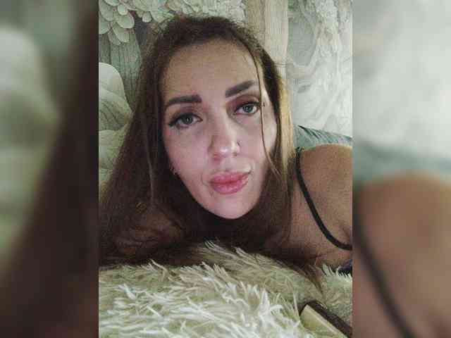 SexyKitty75-1 webcam