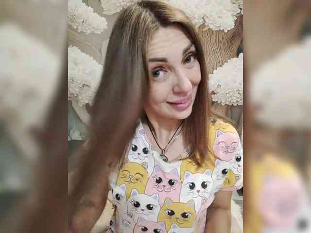sexykitty75-1's live room
