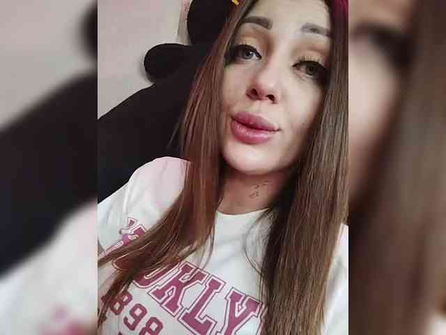 SexyKitty75-1 webcam