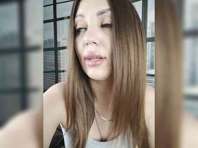 SexyKitty75-1 webcam
