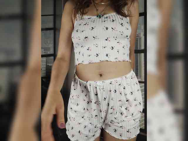 SexyKitty75-1 webcam