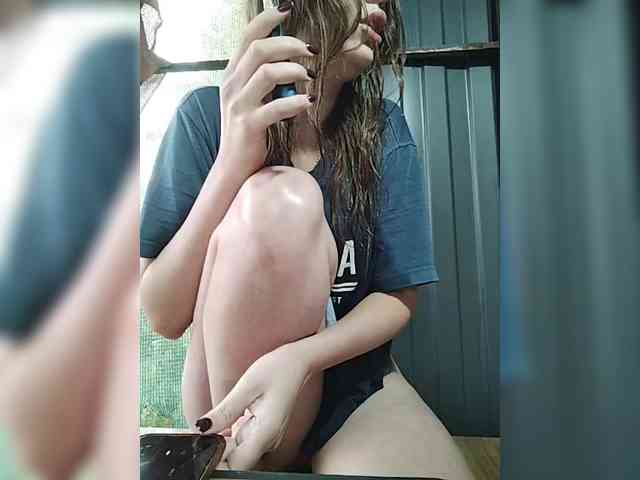 SexyKitty75-1 webcam