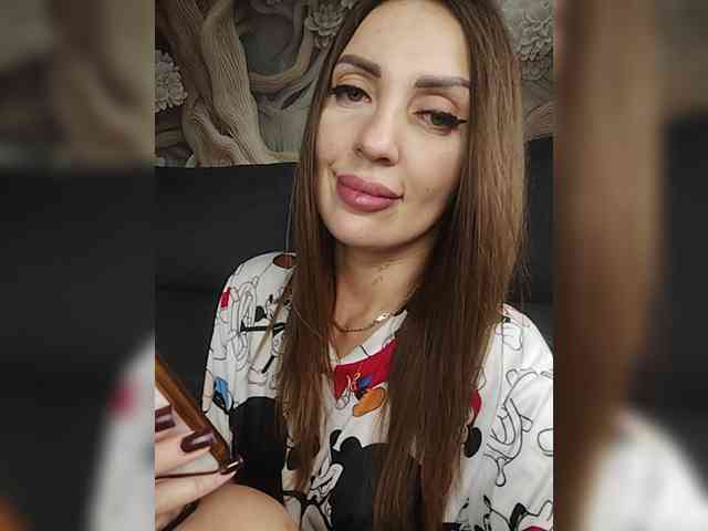 SexyKitty75-1 webcam