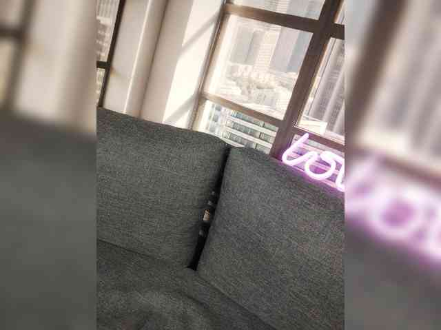 SexyKitty75-1 webcam