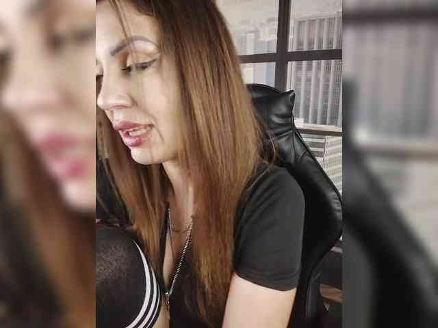 SexyKitty75-1 webcam