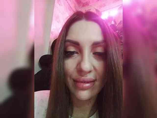 SexyKitty75-1 webcam