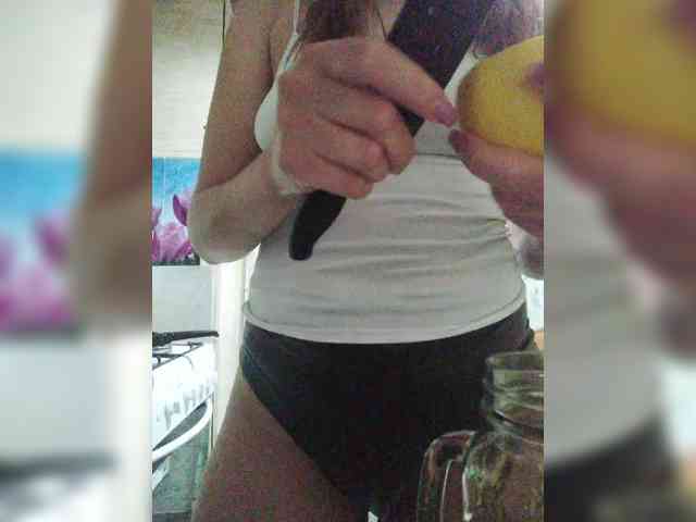 SexyKitty75-1 webcam