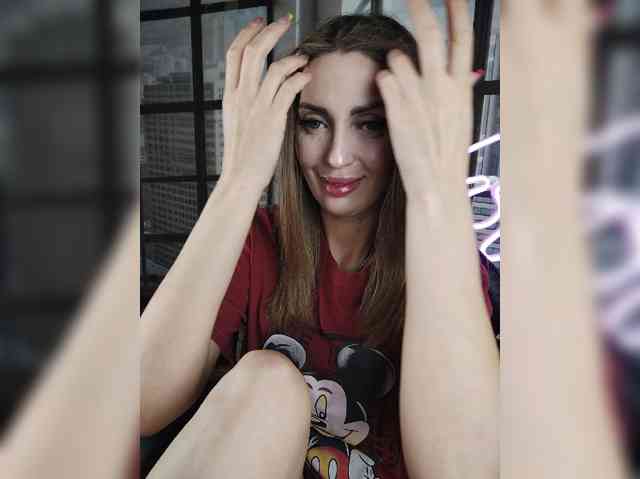 SexyKitty75-1 webcam