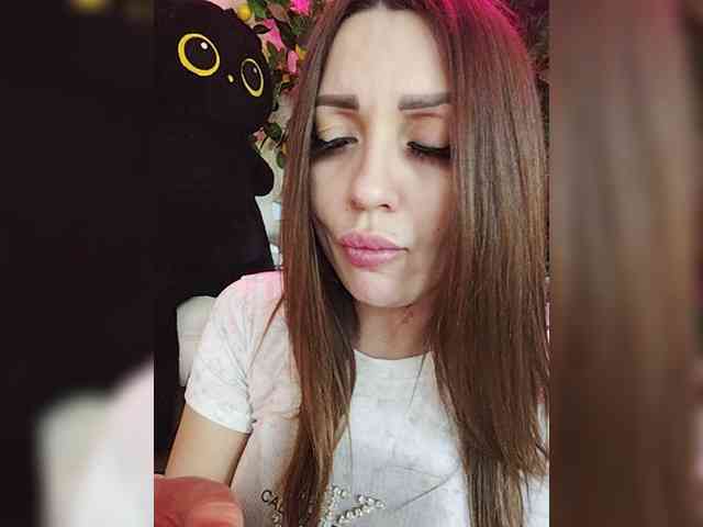 SexyKitty75-1 webcam