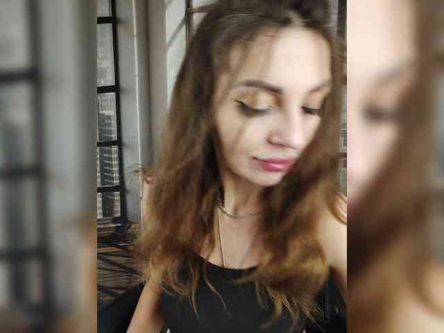 SexyKitty75-1 webcam