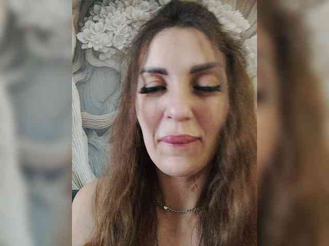 SexyKitty75-1 webcam
