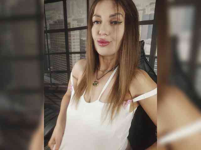 SexyKitty75-1 webcam