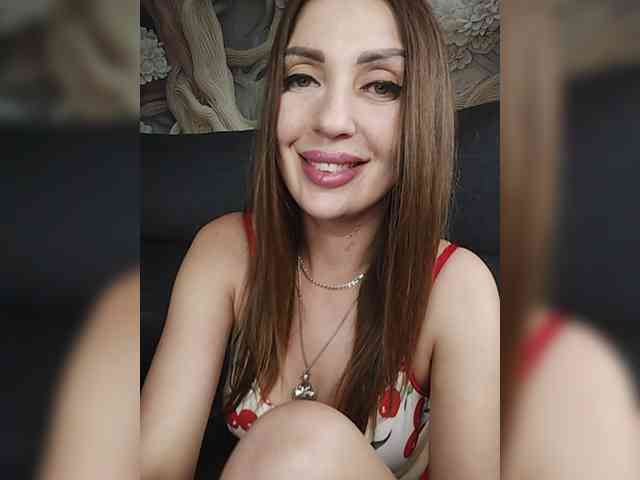 SexyKitty75-1 webcam