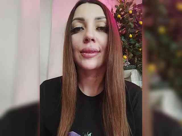 SexyKitty75-1 webcam