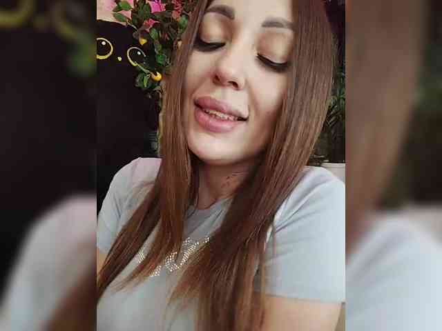 SexyKitty75-1 webcam