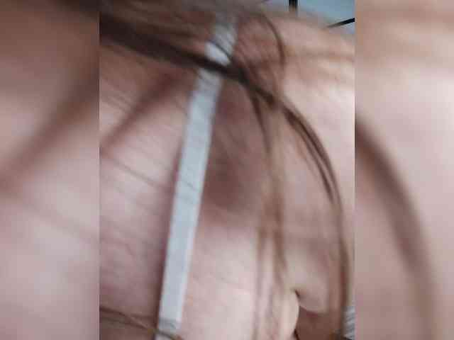 SexyKitty75-1 webcam