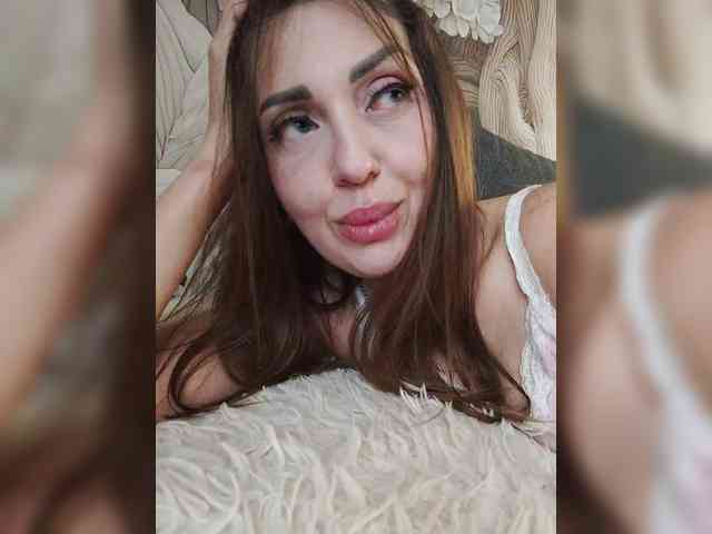 SexyKitty75-1 webcam