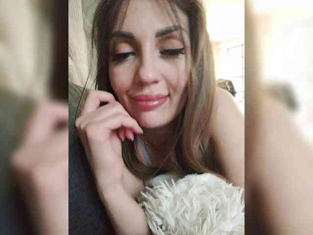 SexyKitty75-1 webcam