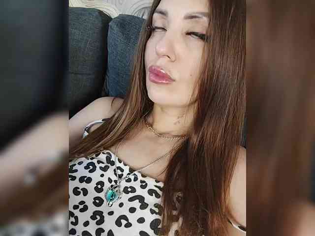 SexyKitty75-1 webcam