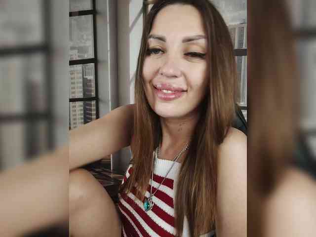 SexyKitty75-1 webcam