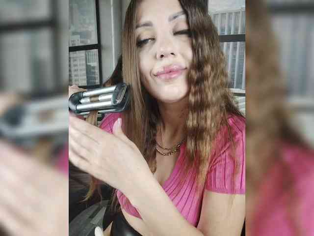 SexyKitty75-1 webcam