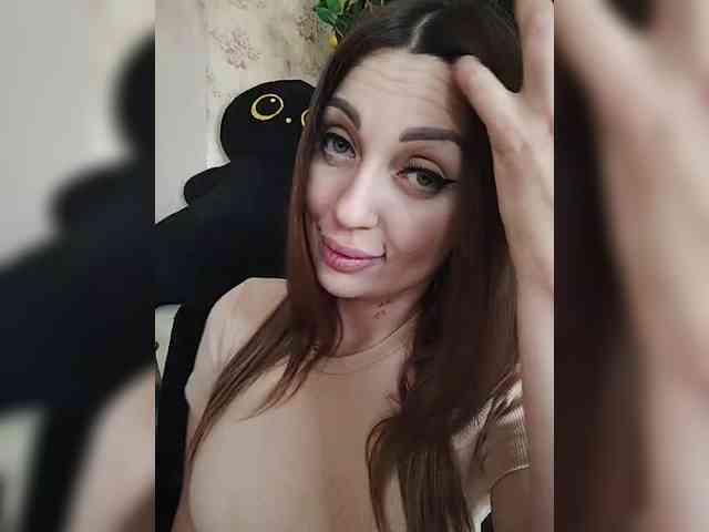 SexyKitty75-1 webcam