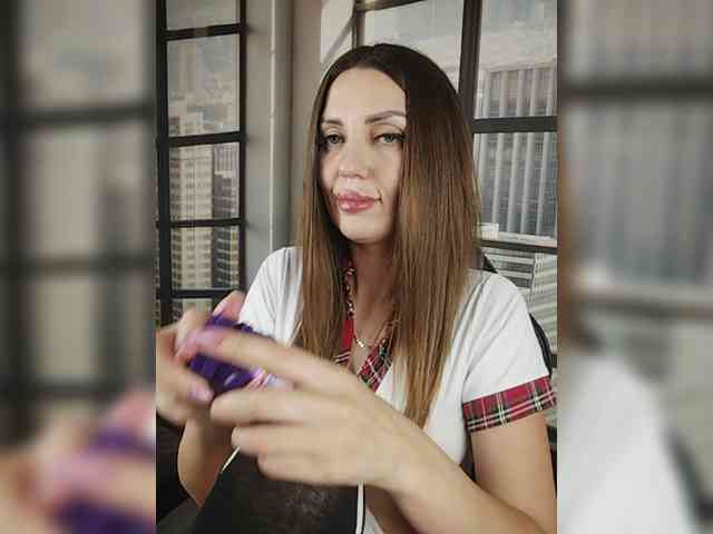 SexyKitty75-1 webcam