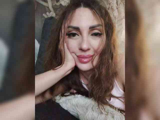 SexyKitty75-1 webcam