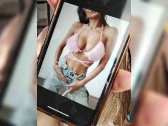 SexyKitty75-1 webcam