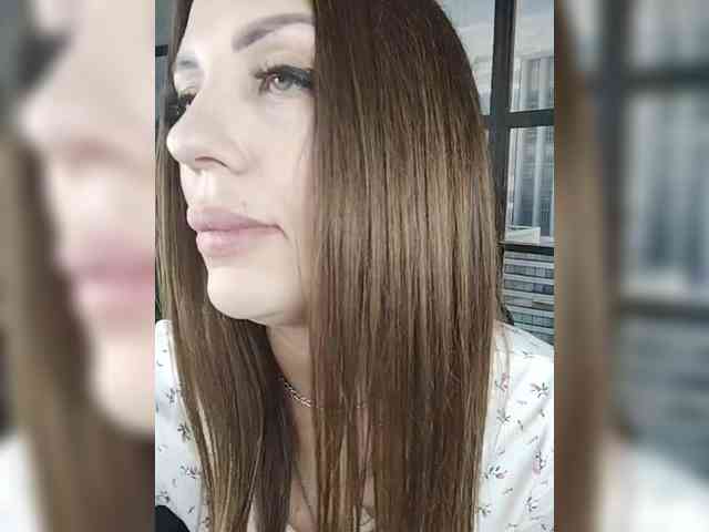SexyKitty75-1 webcam