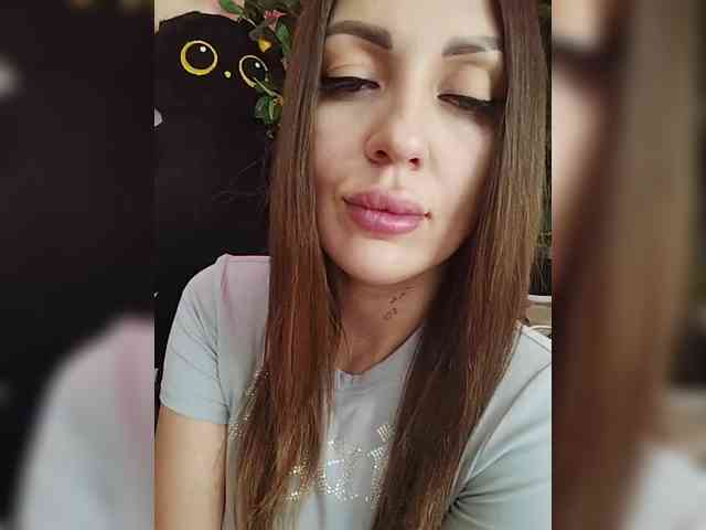 SexyKitty75-1 webcam