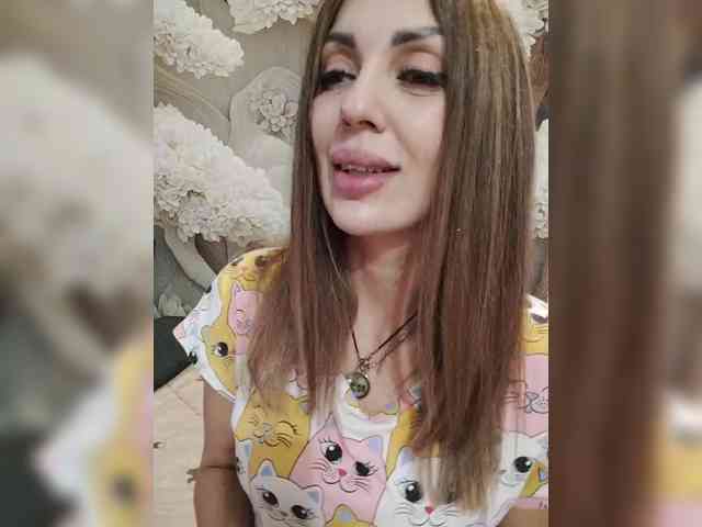 SexyKitty75-1 webcam