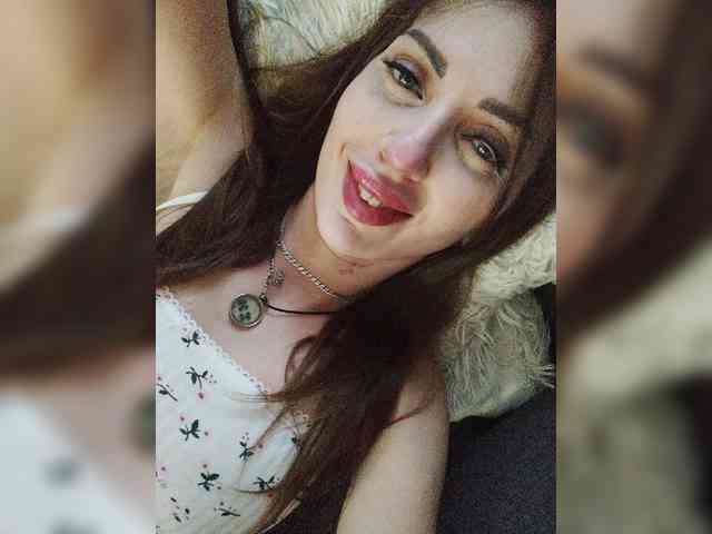 SexyKitty75-1 webcam