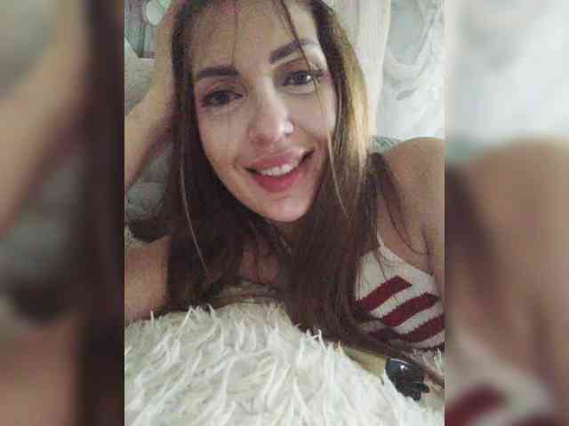 SexyKitty75-1 webcam