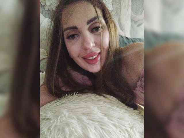SexyKitty75-1 webcam