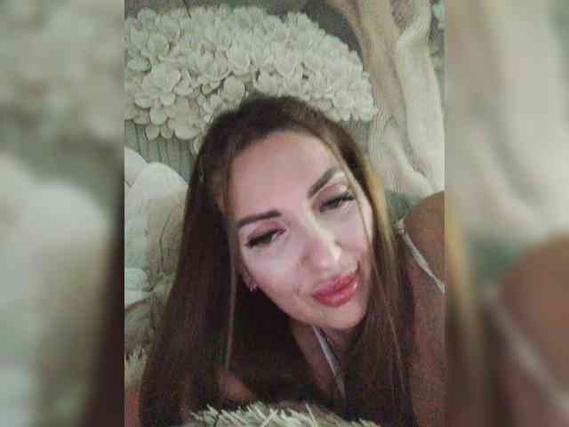 SexyKitty75-1 webcam