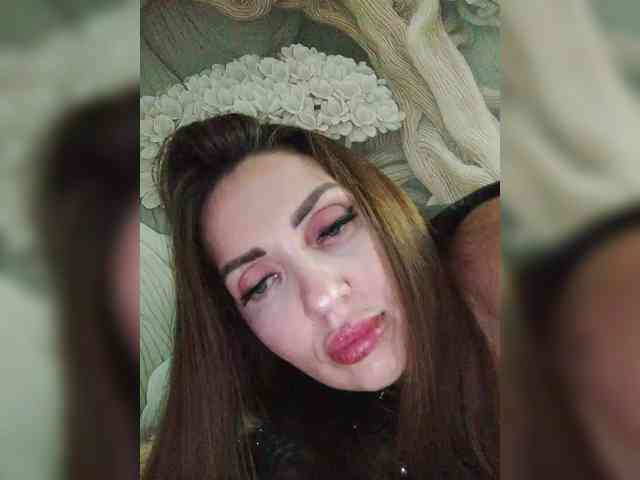 SexyKitty75-1 webcam