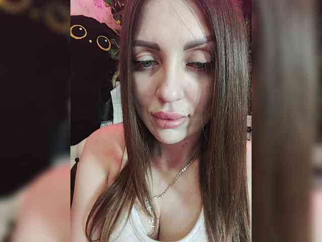 SexyKitty75-1 webcam