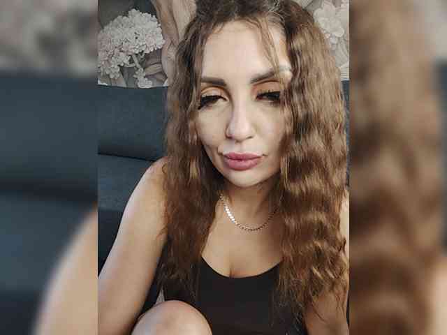 SexyKitty75-1 webcam