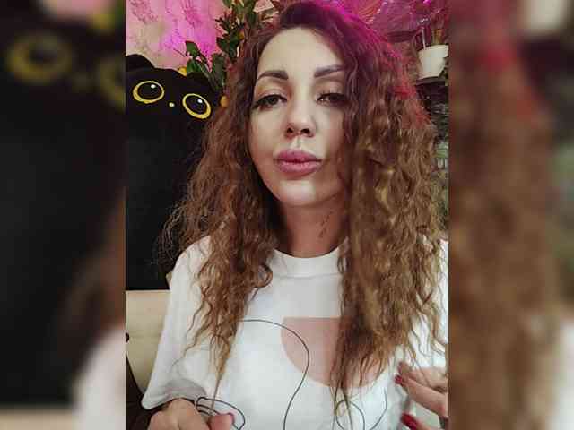 SexyKitty75-1 webcam