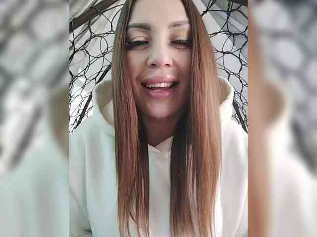 SexyKitty75-1 webcam