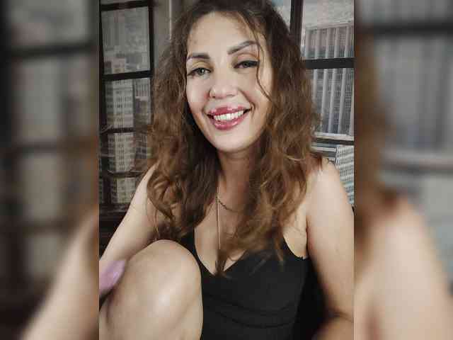 SexyKitty75-1 webcam