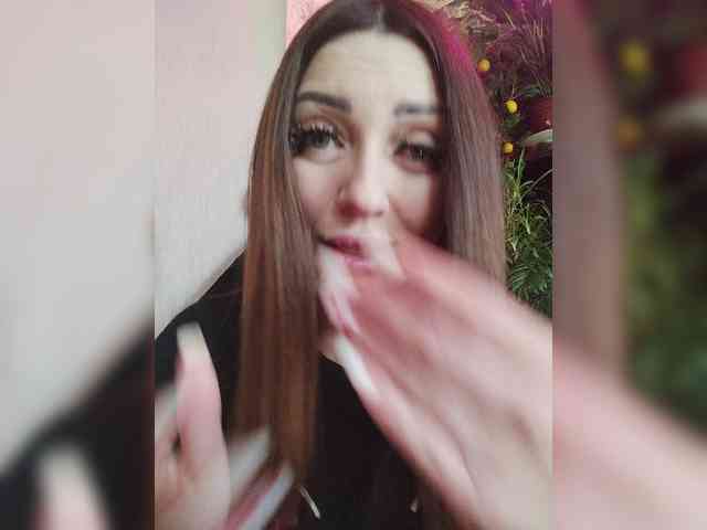 SexyKitty75-1 webcam