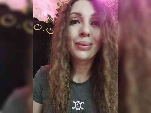 SexyKitty75-1 webcam