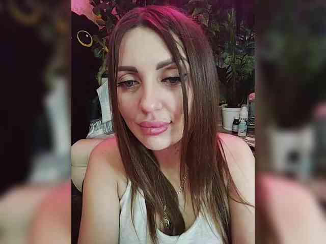 SexyKitty75-1 webcam
