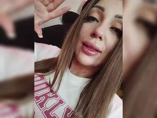 SexyKitty75-1 webcam