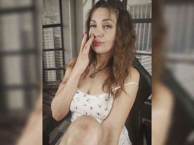 SexyKitty75-1 webcam