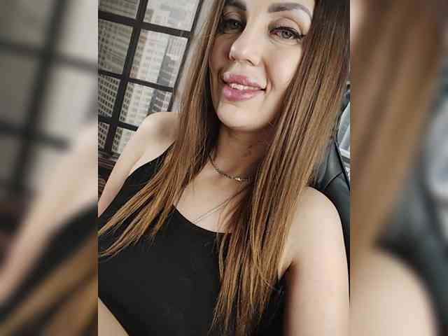 SexyKitty75-1 webcam