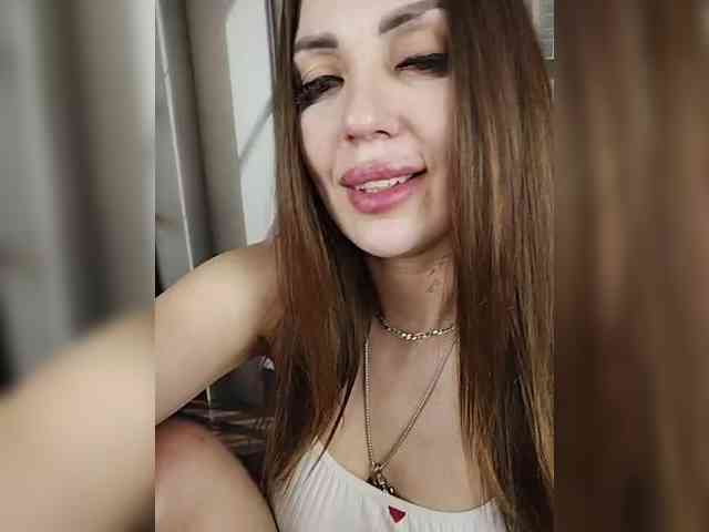 SexyKitty75-1 webcam